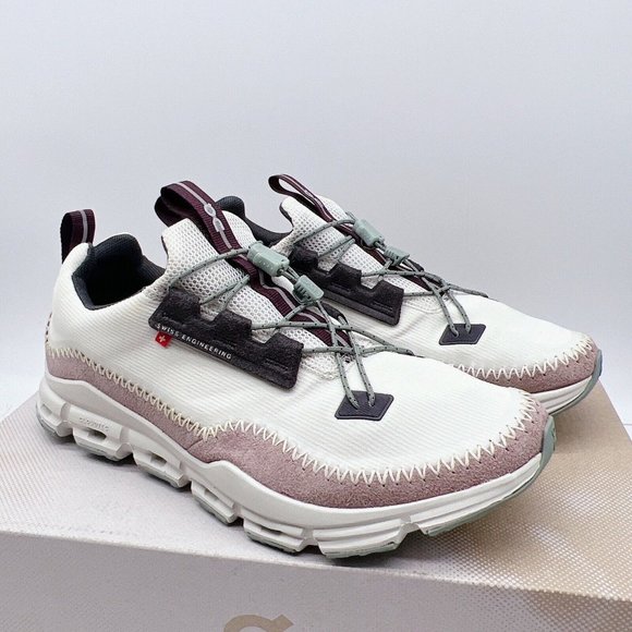 On Running Shoes - On Cloudaway Hiking Running Shoe Ice/Moss Women US 9 *Limited Edition